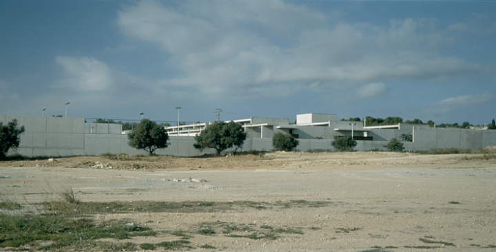 ceip santa creu a calafell. Estudi d'arquitectura Ramon Valls