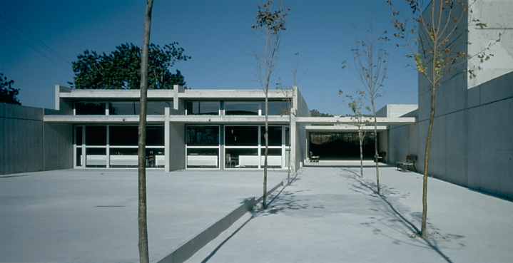 ceip santa creu a calafell. Estudi d'arquitectura Ramon Valls