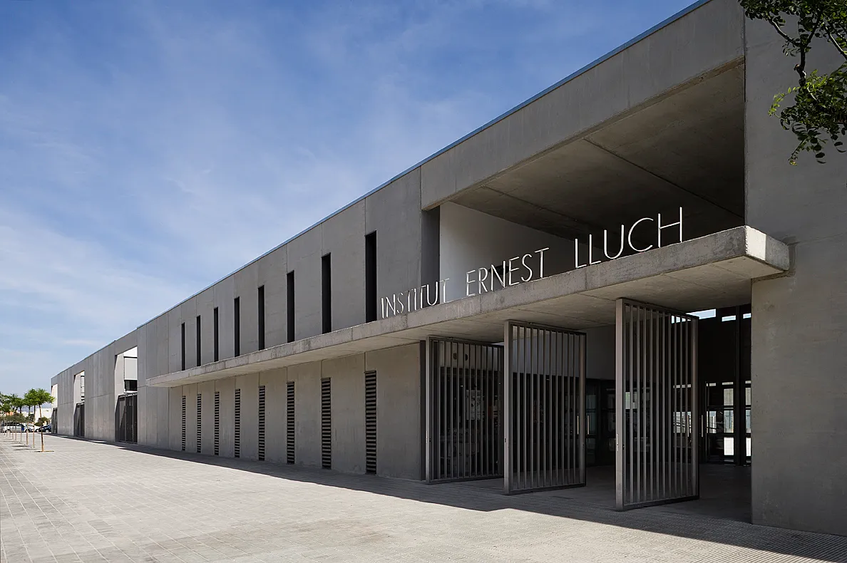 institut ernest lluch i martí. Estudi d'arquitectura Ramon Valls