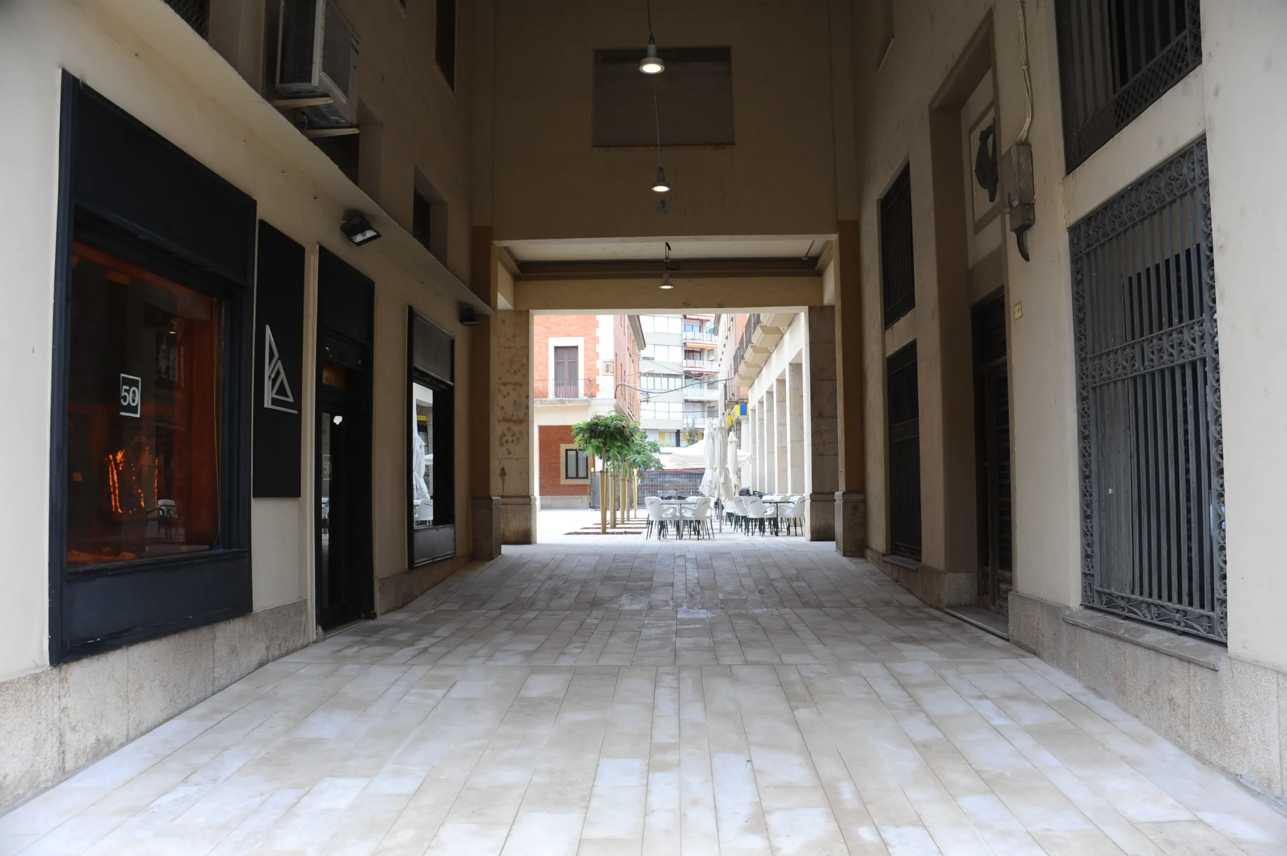 Plaça de l'Ajuntament de Tortosa. Estudi d'arquitectura Ramon Valls
