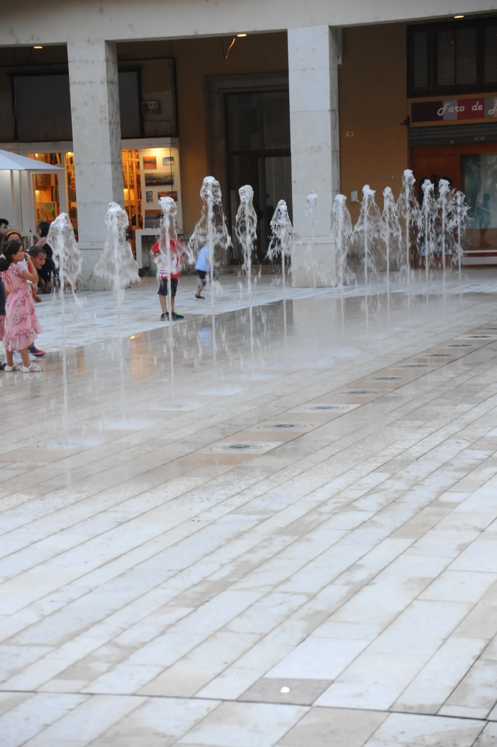 Plaça de l'Ajuntament de Tortosa. Estudi d'arquitectura Ramon Valls